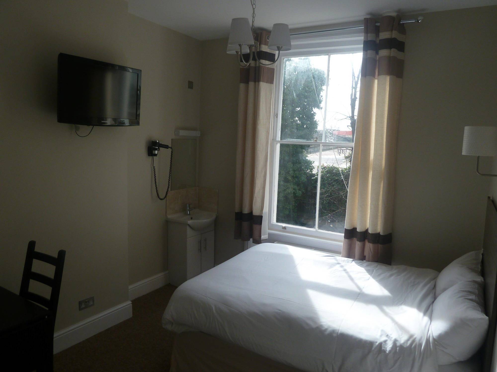 Sara Hotel London Exterior photo
